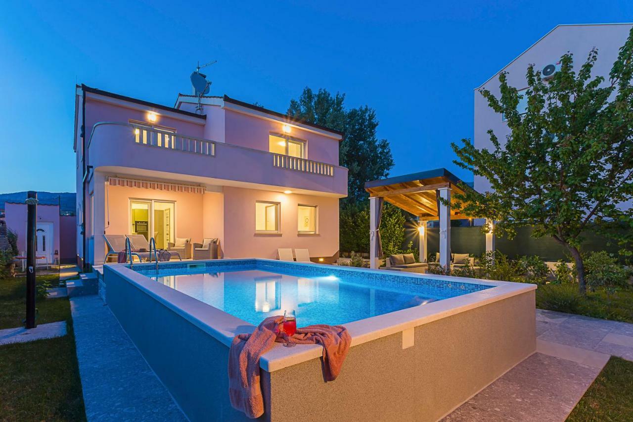 Villa Sweet Home Marija With Heated Pool Split Kültér fotó